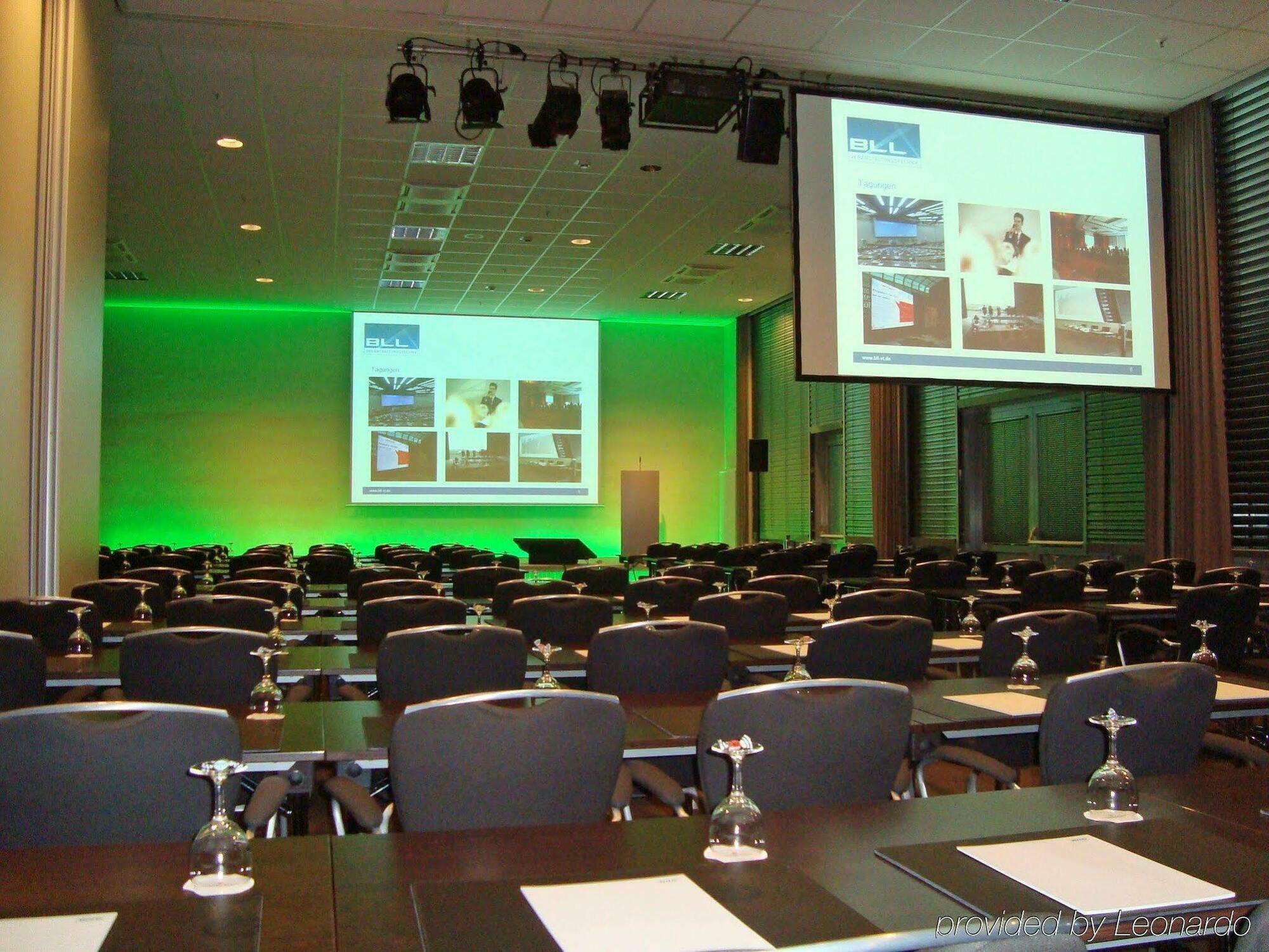 Tulip Inn Hotel Duesseldorf Arena Instalações foto